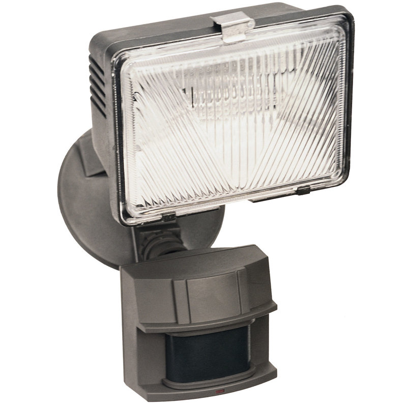 HeathZenith Outdoor Security Flood Light with Motion Sensor & Reviews